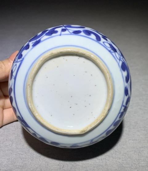 古玩陶瓷青花花卉紋蓋缸拍賣，當前價格3800元