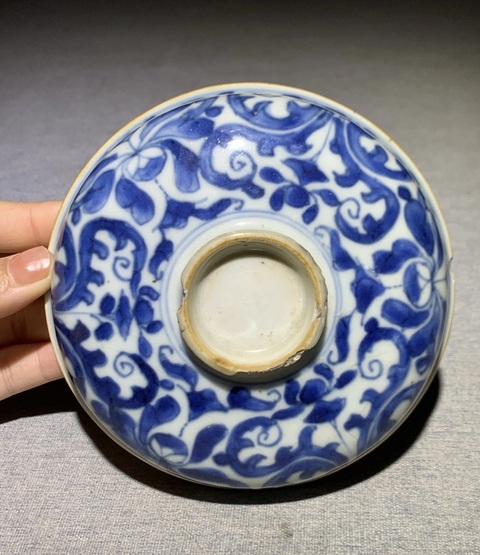 古玩陶瓷青花花卉紋蓋缸拍賣，當前價格3800元