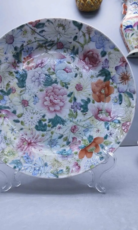 古玩陶瓷粉彩百花不落地紋折沿盤拍賣,當前價格1900元