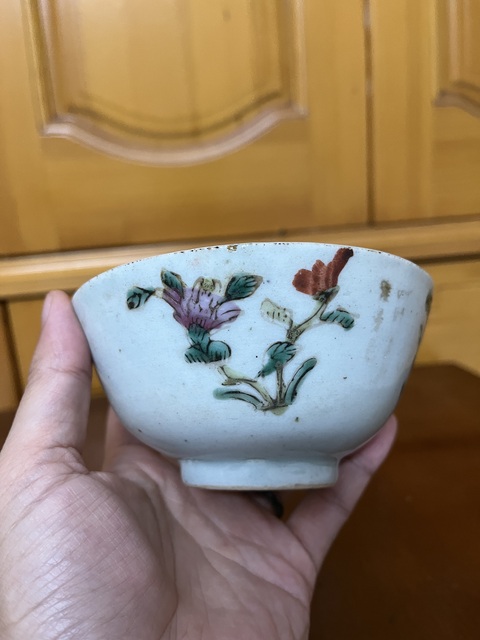 古玩陶瓷四季花卉紋粉彩碗拍賣,當前價格68元