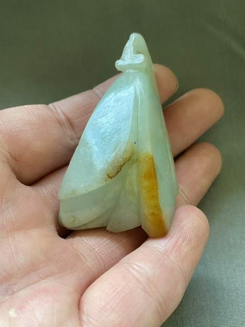 古玩玉器(一口價放漏)清代翡翠雕“瓜果墜”拍賣,當前價格4500元