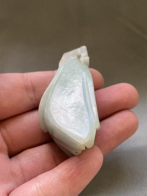 古玩玉器(一口價放漏)清代翡翠雕“瓜果墜”拍賣,當前價格4500元