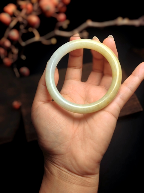 古玩玉器晚清天然翡翠手鐲 鐲子拍賣，當前價格4200元