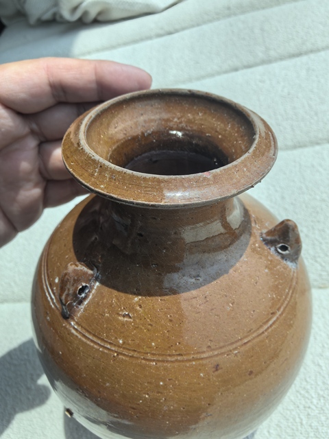 古玩陶瓷兩晉南北朝·醬釉三系梅瓶拍賣，當前價格5700元