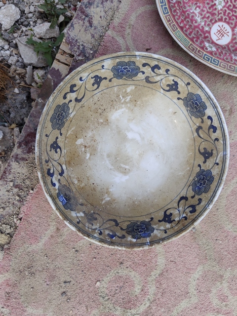 古玩陶瓷創匯時期盤子真品鑒賞圖