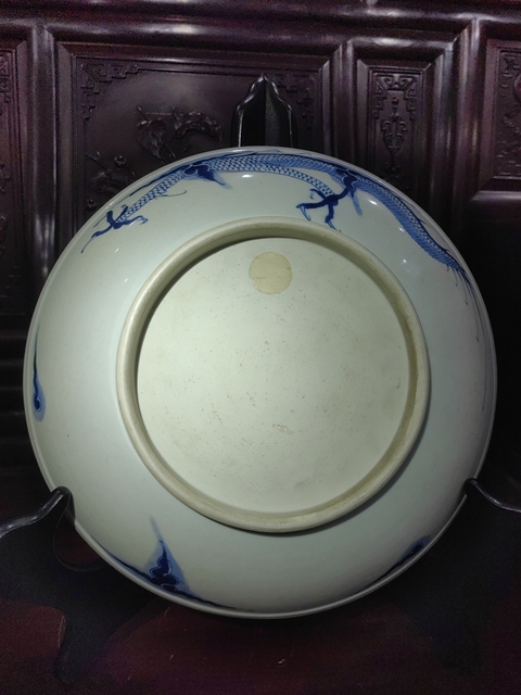 古玩陶瓷乾隆青花龍盤拍賣,當(dāng)前價(jià)格12000元