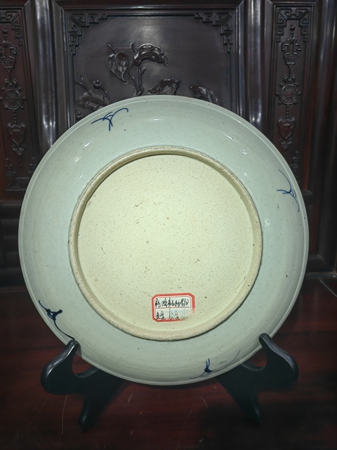 古玩陶瓷乾隆魚盤拍賣，當前價格32000元