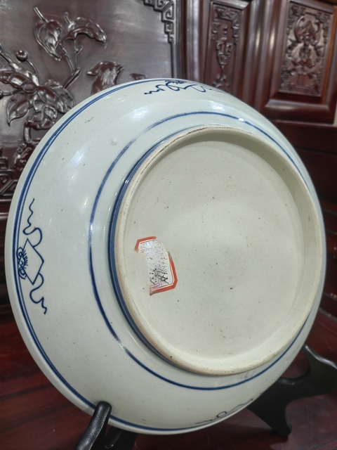 古玩陶瓷雍正青花釉里紅獅子滾繡球大盤拍賣，當前價格23000元