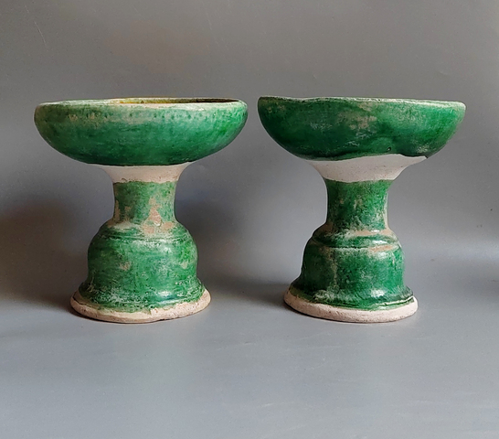古玩陶瓷明代?三彩白胎高足盤【一對(duì)】拍賣,當(dāng)前價(jià)格3000元