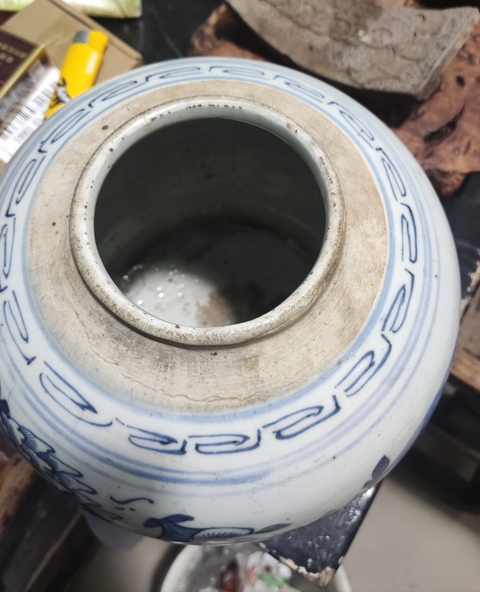 古玩陶瓷清中期花卉紋青花罐拍賣，當前價格888元