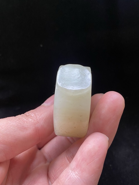 古玩玉器幾十年和田玉雕“歲歲平安”鼻煙壺拍賣,當前價格2600元