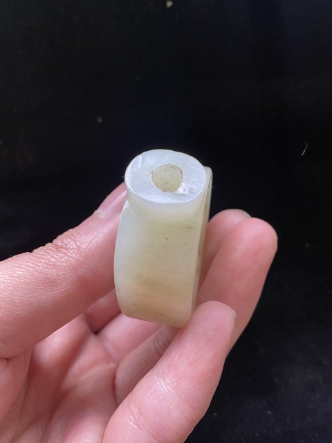 古玩玉器幾十年和田玉雕“歲歲平安”鼻煙壺拍賣,當前價格2600元
