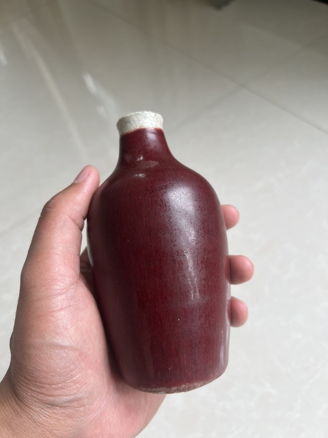 古玩陶瓷紅釉瓶標本真品鑒賞圖