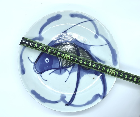 古玩陶瓷清末民初·青花釉里紅魚紋盤真品鑒賞圖