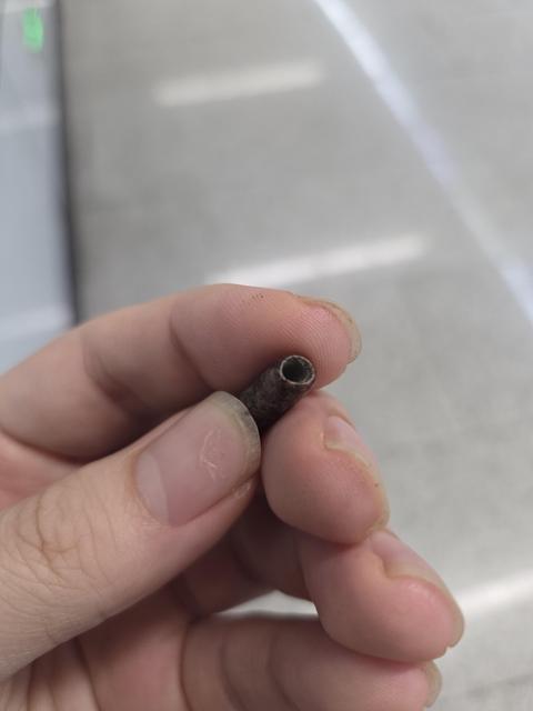 古玩玉器地方料玉管拍賣，當(dāng)前價格120元