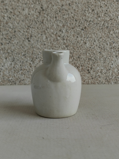古玩陶瓷德化白瓷壺真品鑒賞圖