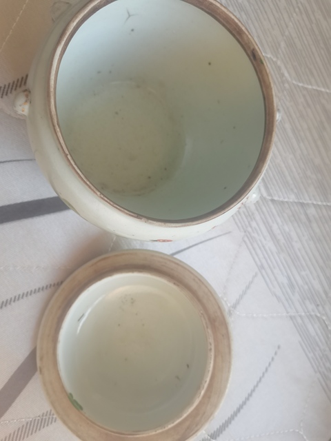 古玩陶瓷粉彩花卉紋粥罐真品鑒賞圖