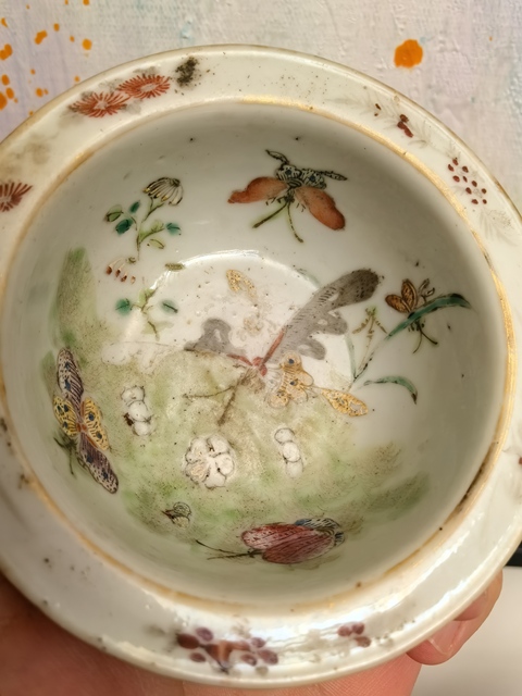 古玩陶瓷同治細路粉彩折沿洗拍賣,當前價格1500元