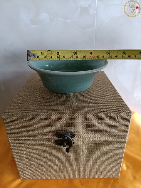 古玩陶瓷精品元代末龍泉梅子青釉茶盞拍賣，當(dāng)前價(jià)格2980元