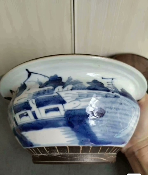 古玩陶瓷青花山水人物紋香爐真品鑒賞圖