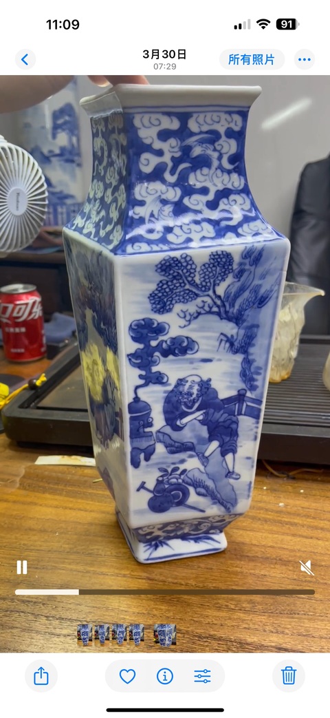 古玩陶瓷青花人物故事碗菱形瓶真品鑒賞圖