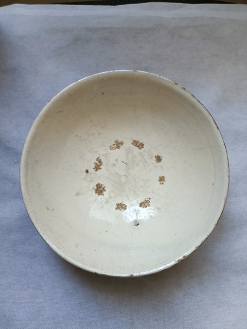 古玩陶瓷明代磁州窯淄素碗拍賣,當(dāng)前價(jià)格28元