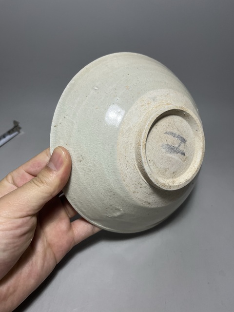 古玩陶瓷青白釉刻云氣紋碗拍賣,當前價格0元