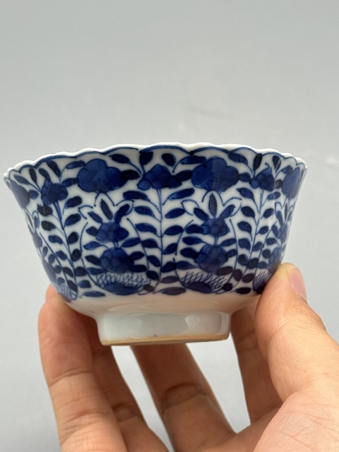 古玩陶瓷清光緒青花花卉紋開窗花口杯拍賣,當前價格1485元