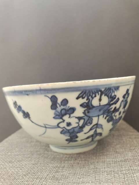 古玩陶瓷花鳥紋青花碗真品鑒賞圖