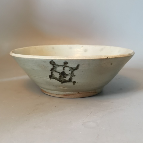 古玩陶瓷龍泉青瓷青花碗真品鑒賞圖