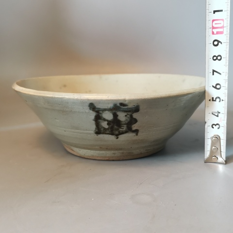 古玩陶瓷龍泉青瓷青花碗真品鑒賞圖