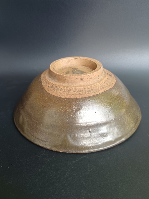 古玩陶瓷 澀圈圈足疊燒工藝碗真品鑒賞圖
