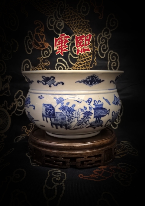 康熙青花博古紋羅漢爐拍賣，當前價格28888元