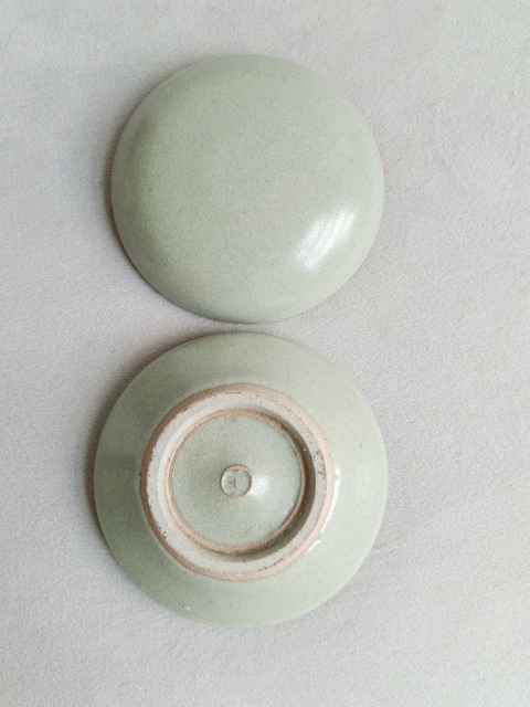 古玩陶瓷青釉印尼盒真品鑒賞圖