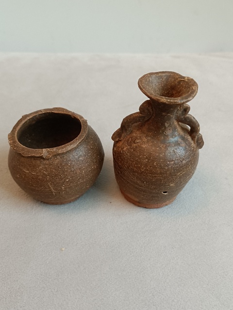 古玩陶瓷洪塘窯罐拍賣,當前價格200元