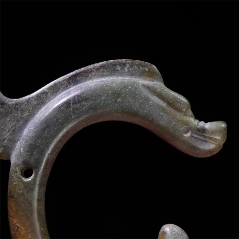 古玩玉器仿“紅山文化”c形龍真品鑒賞圖