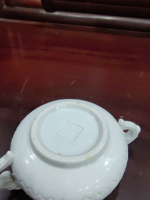 古玩陶瓷民國獸耳琴爐拍賣,當前價格2000元