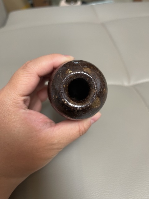 古玩陶瓷醬黑釉小梅瓶真品鑒賞圖