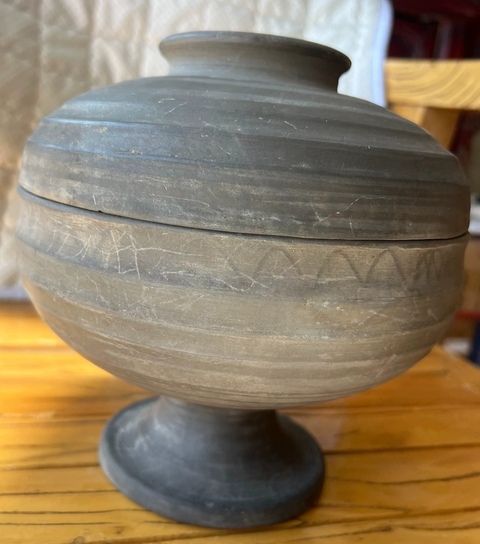 古玩陶瓷豆真品鑒賞圖