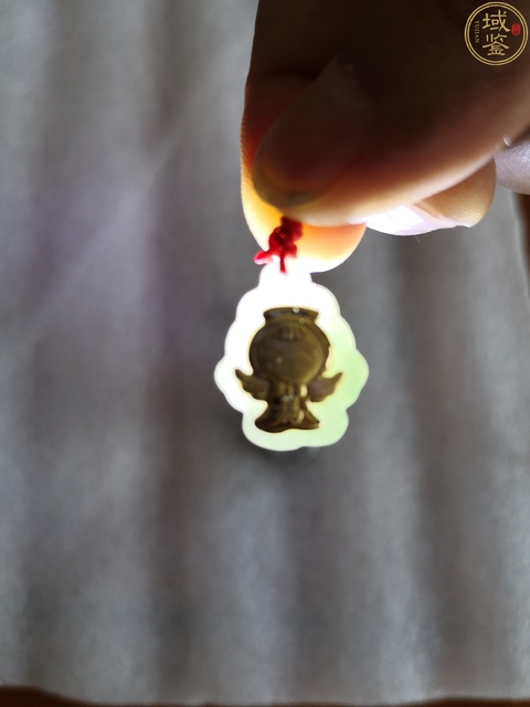 古玩玉器天然翡翠帶綠鑲嵌金福娃掛件拍賣，當前價格299元