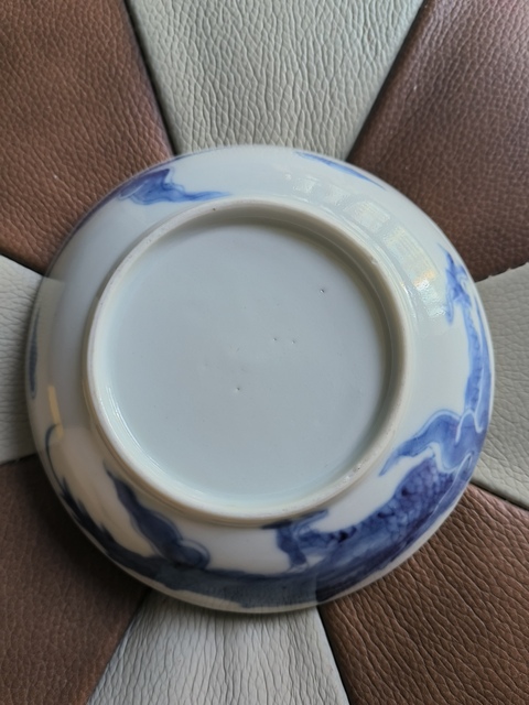 古玩陶瓷青花過墻龍紋盤真品鑒賞圖