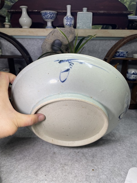 古玩陶瓷雍正傳世青花山水人物大盤拍賣，當(dāng)前價(jià)格2899元