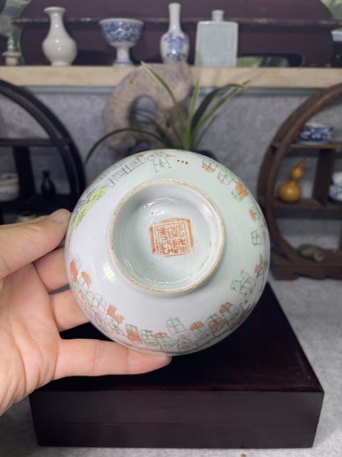 古玩陶瓷清晚·粉彩百子鬧春紋碗拍賣,當前價格10000元