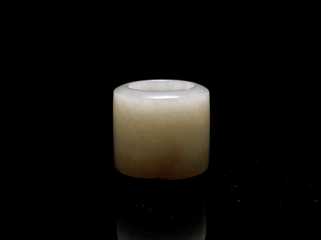古玩雜項清代和田扳指(內徑22mm)拍賣，當前價格3300元