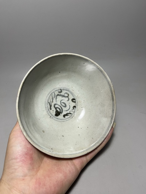 古玩陶瓷明代青花海馬圖碗拍賣,當前價格200元