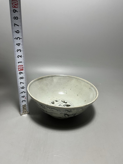 古玩陶瓷明代青花海馬圖碗拍賣,當前價格200元