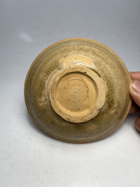 古玩陶瓷(五代十國)越窯青瓷茶盞(越窯老窯精品玻璃質感)拍賣,當前價格0元