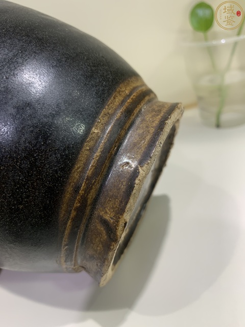 古玩陶瓷北宋耀州窯黑釉執壺真品鑒賞圖