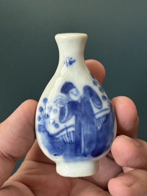 古玩陶瓷晚清·人物紋青花鼻煙壺全品拍賣，當(dāng)前價格1500元
