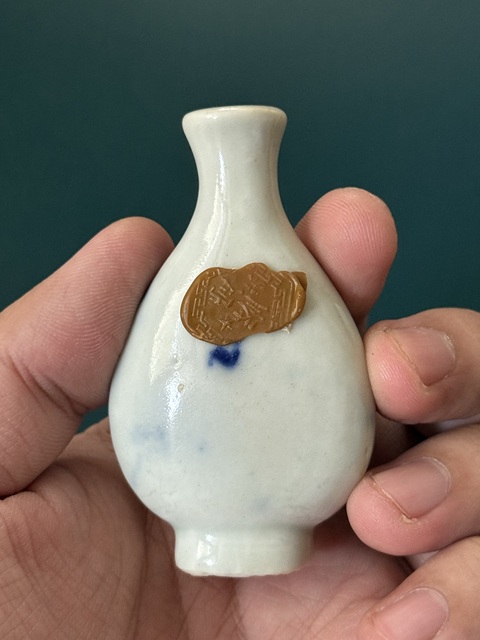 古玩陶瓷晚清·人物紋青花鼻煙壺全品拍賣，當(dāng)前價格1500元